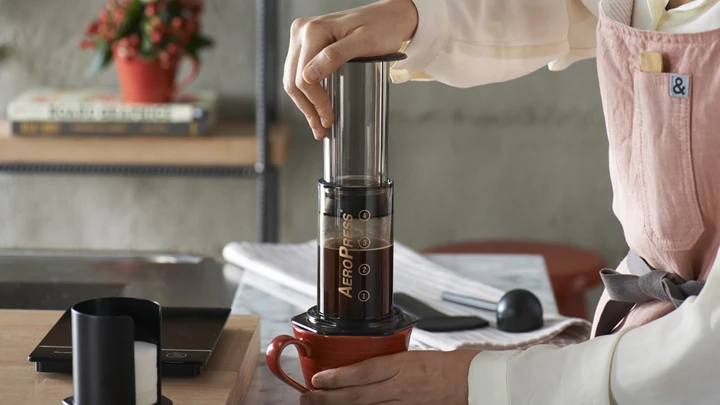 Aeropress Demleme Ekipmanı - Ekipmanlar görsel 2 | KRONOTROP